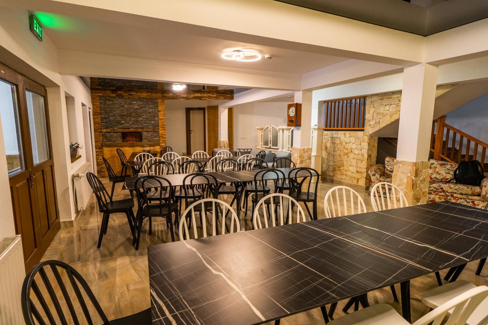 Popas Turistic Transfagarasan Otel Cîrţişoara Dış mekan fotoğraf