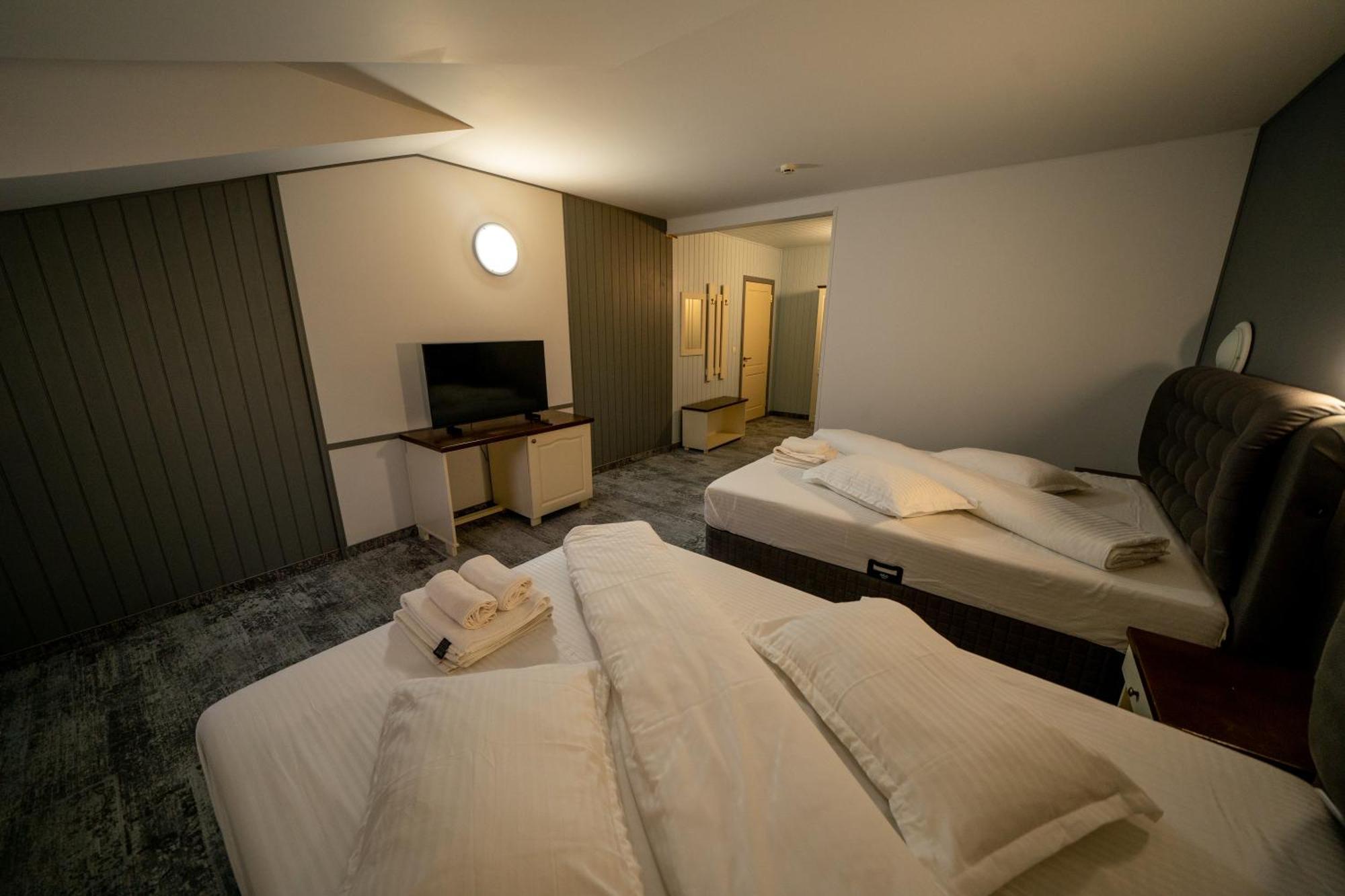 Popas Turistic Transfagarasan Otel Cîrţişoara Dış mekan fotoğraf